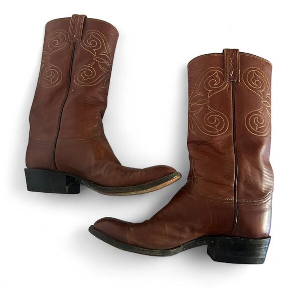 Vintage Tony lama Brown leather university cowboy boots with a boho vibe - Picture 2 of 8